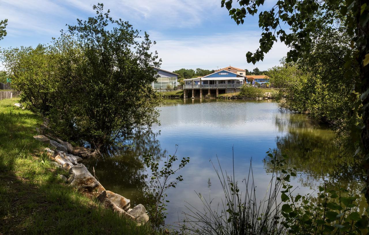 Domaine Residentiel De Plein Air Odalys L'Etang De Besse Saint-Hilaire-de-Riez ภายนอก รูปภาพ